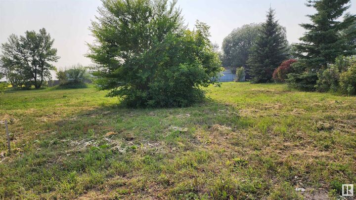 5006 55 Street — photo 1
