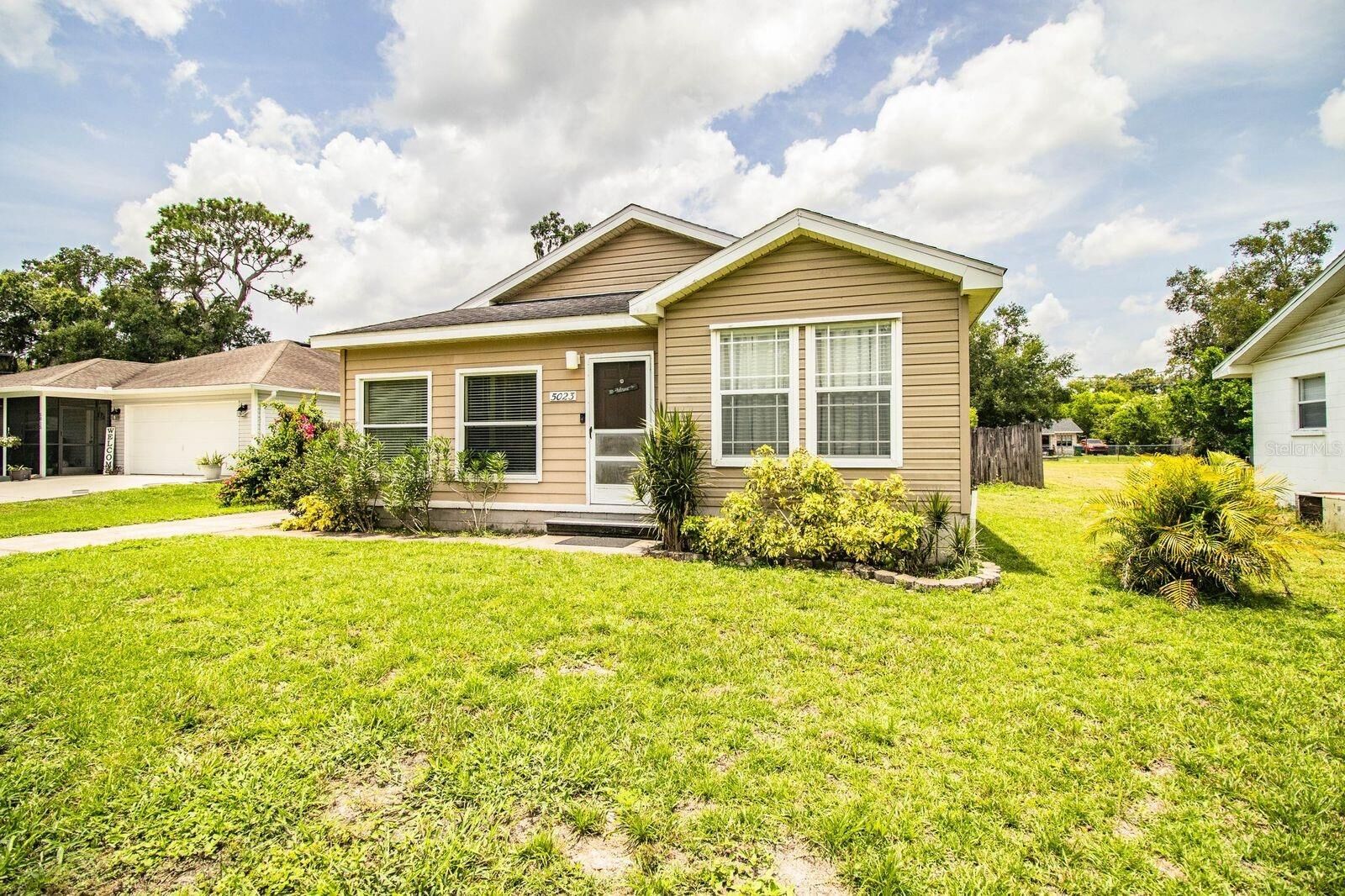 Property Photo:  5023 17th Street  FL 33542 