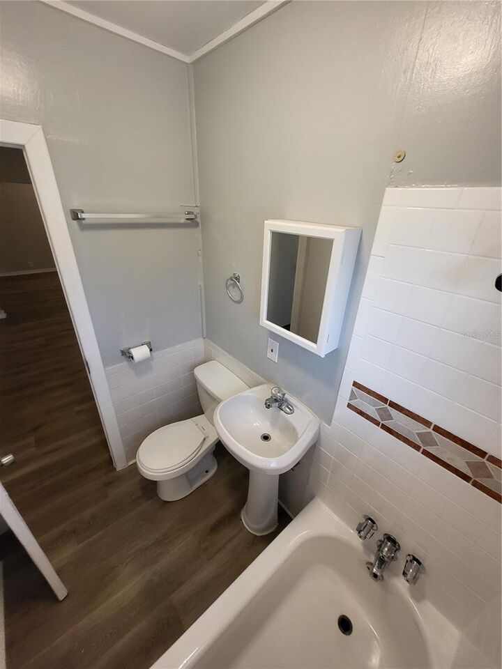 Property Photo:  2614 E 20th Avenue  FL 33605 