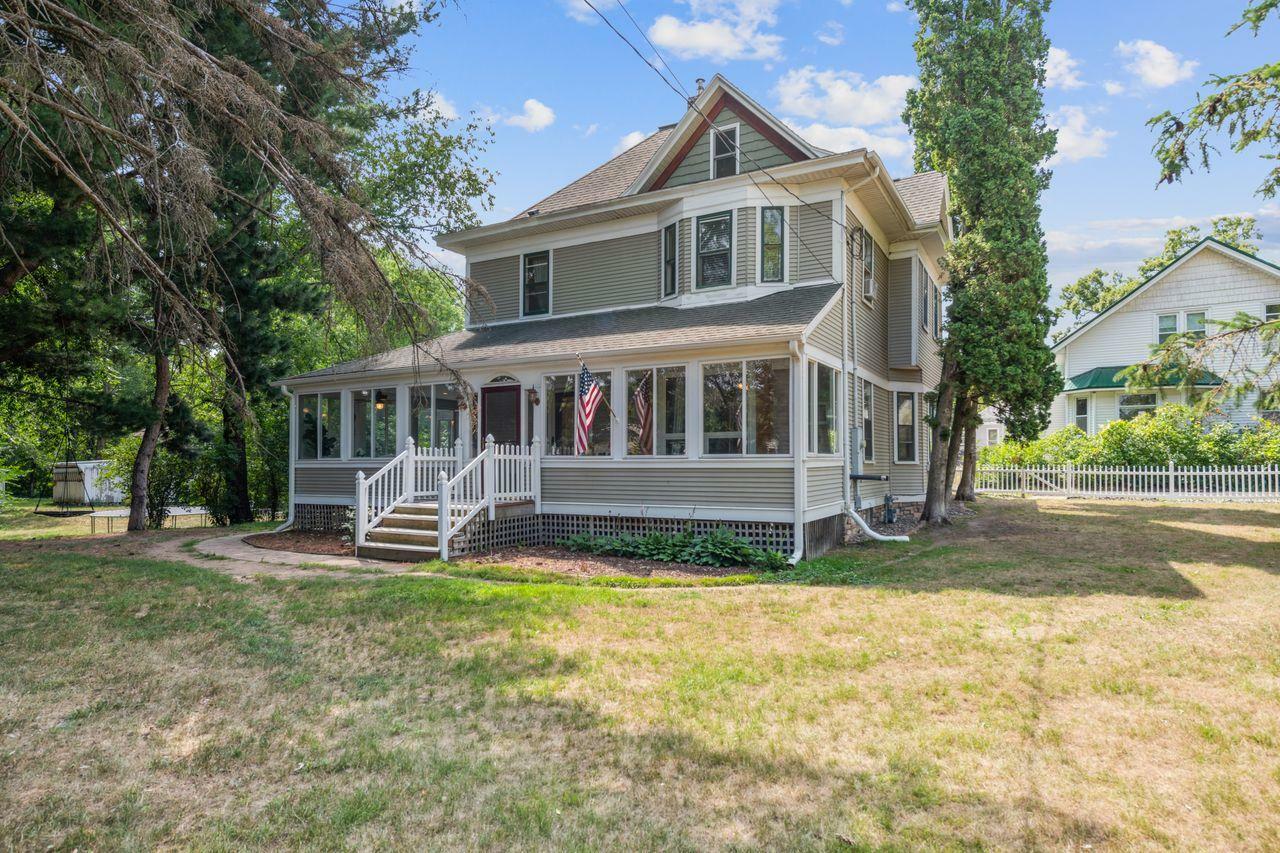 Property Photo: 204 E State Street WI 54009