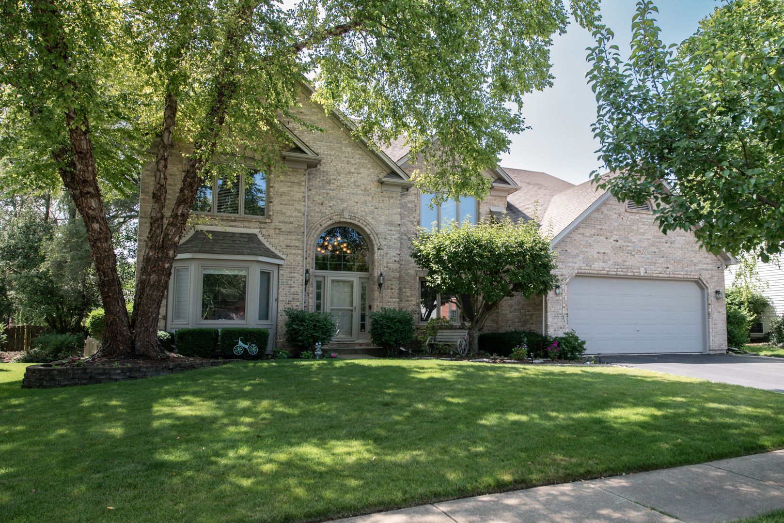 Property Photo:  2627 Salix Circle  IL 60564 