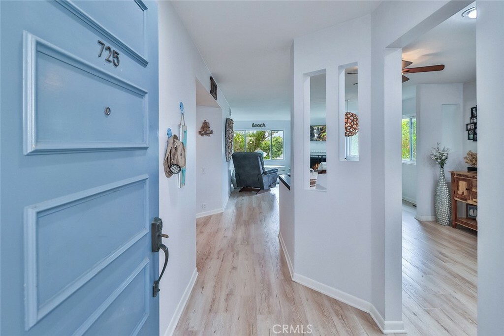 Property Photo:  725 Island View Circle  CA 93041 