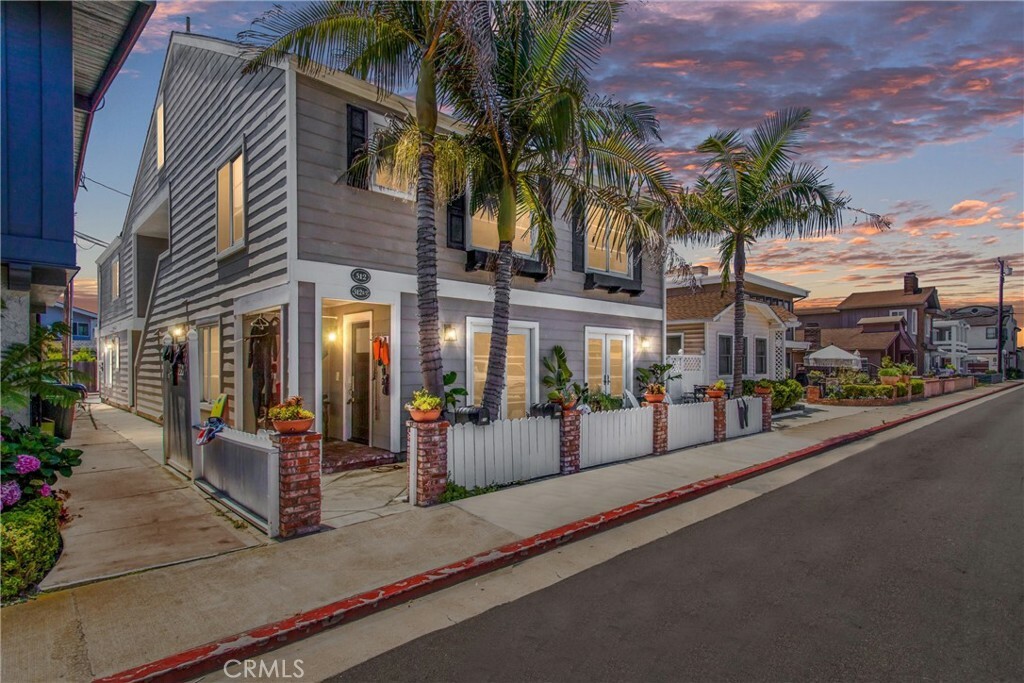 4 Bed Newport Beach Home For Sale: 512 1/2 35th Street, Newport Beach ...