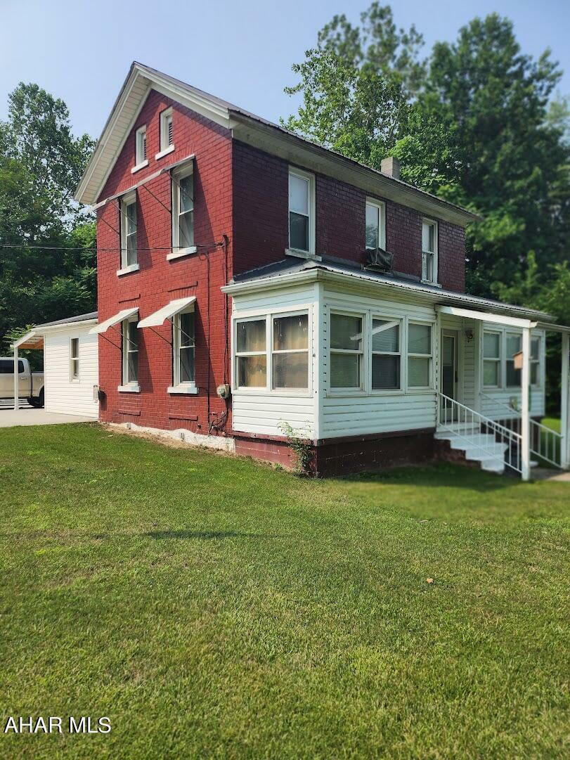 Property Photo:  924 Six Mile Run Road  PA 16679 