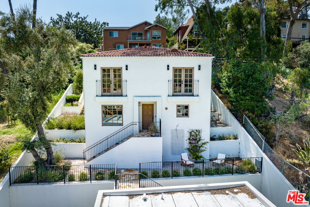 Property Photo: 4865 Wicopee St CA 90041