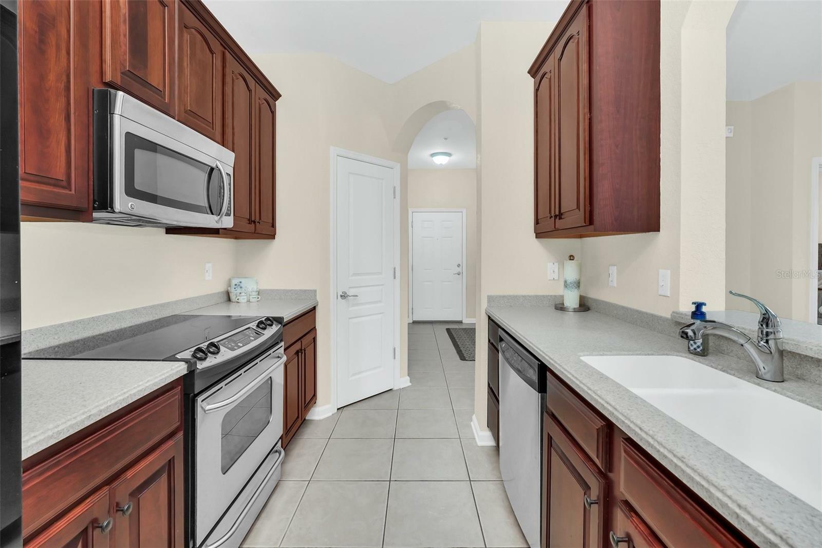 Property Photo:  8298 Portofino Drive 103  FL 33896 