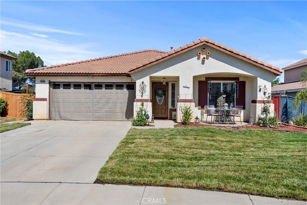Property Photo:  15349 La Palma Way  CA 92555 