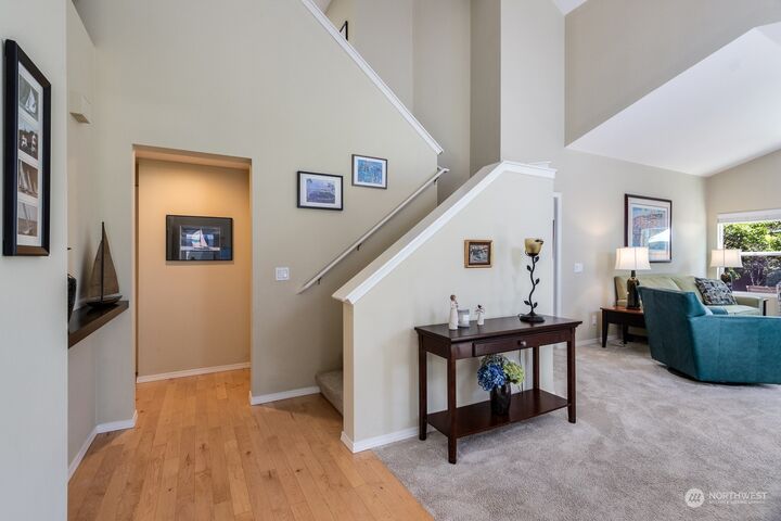 Property Photo:  4318 S 220th Place  WA 98032 