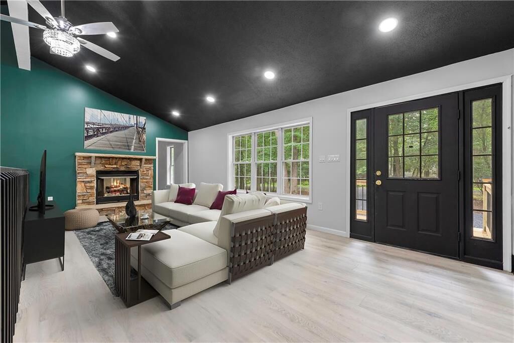 Property Photo: 6 Seeger PA 18210