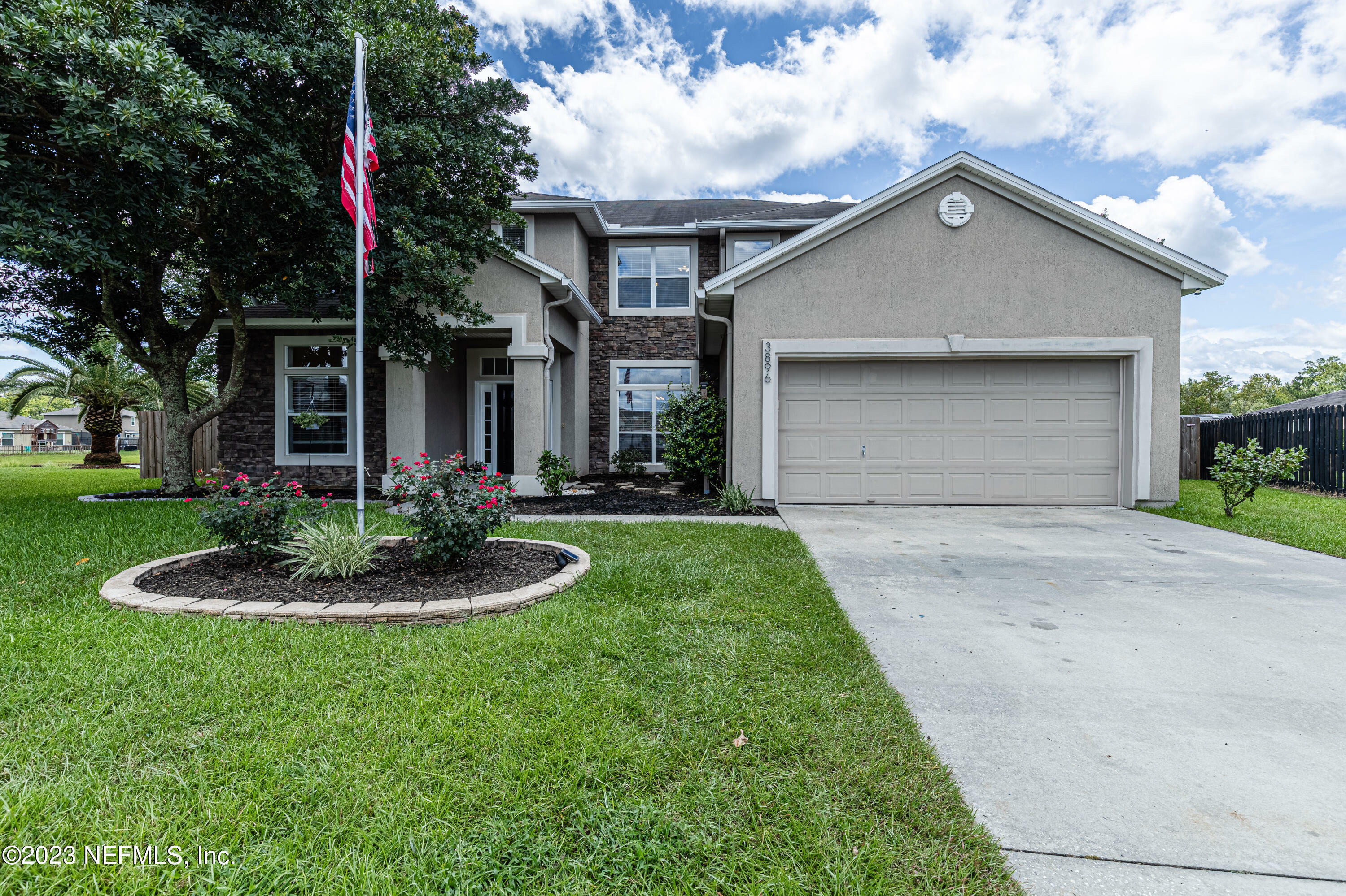 Property Photo:  3896 Falcon Crest Drive  FL 32043 