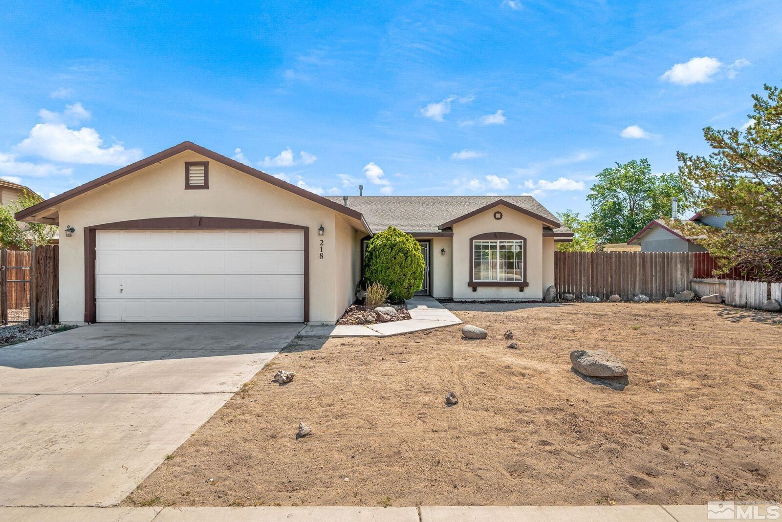 Property Photo:  218 Fernwood Dr  NV 89408 
