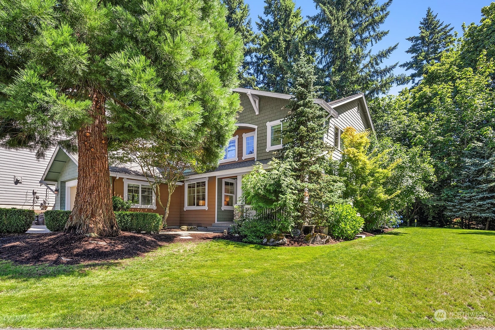 Property Photo: 3631 212th Place SE WA 98075