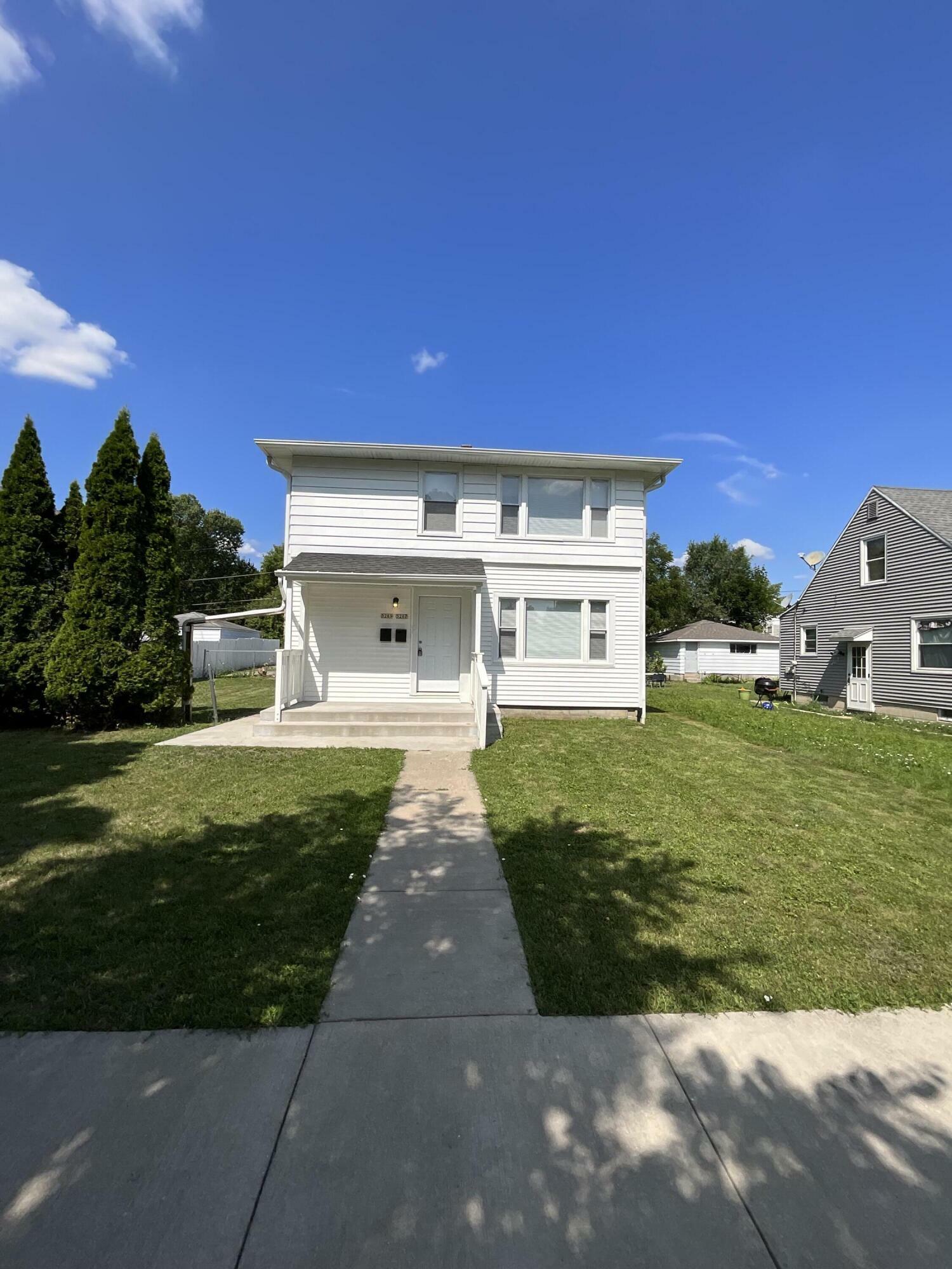 Property Photo: 5267 N 27th St 5269 WI 53209