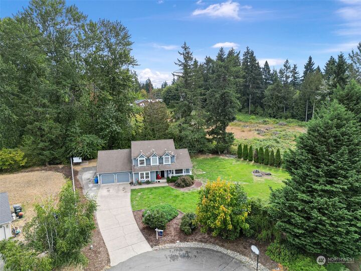 House for sale in Puyallup 11825 114th Avenue E, Puyallup, WA 98374