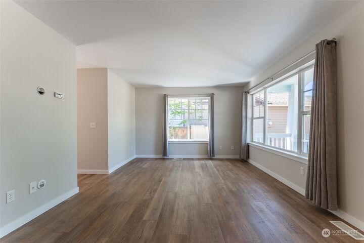 Property Photo:  2950 St. Paul Street  WA 98226 