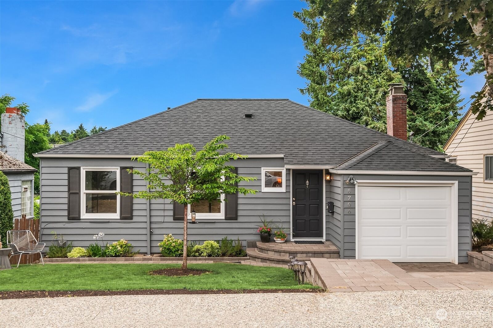 House for sale in Seattle 5706 NE 61 Street, Seattle, WA 98115