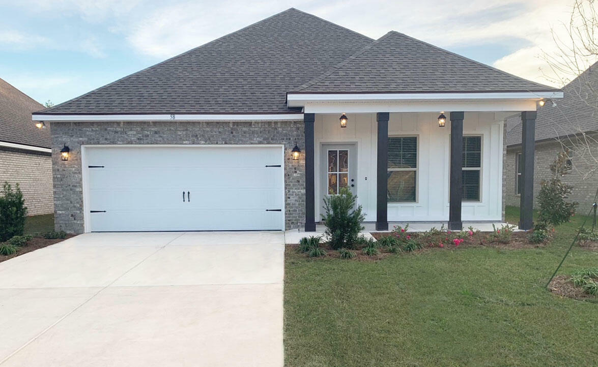 Property Photo: 58 Apollo Avenue E FL 32439
