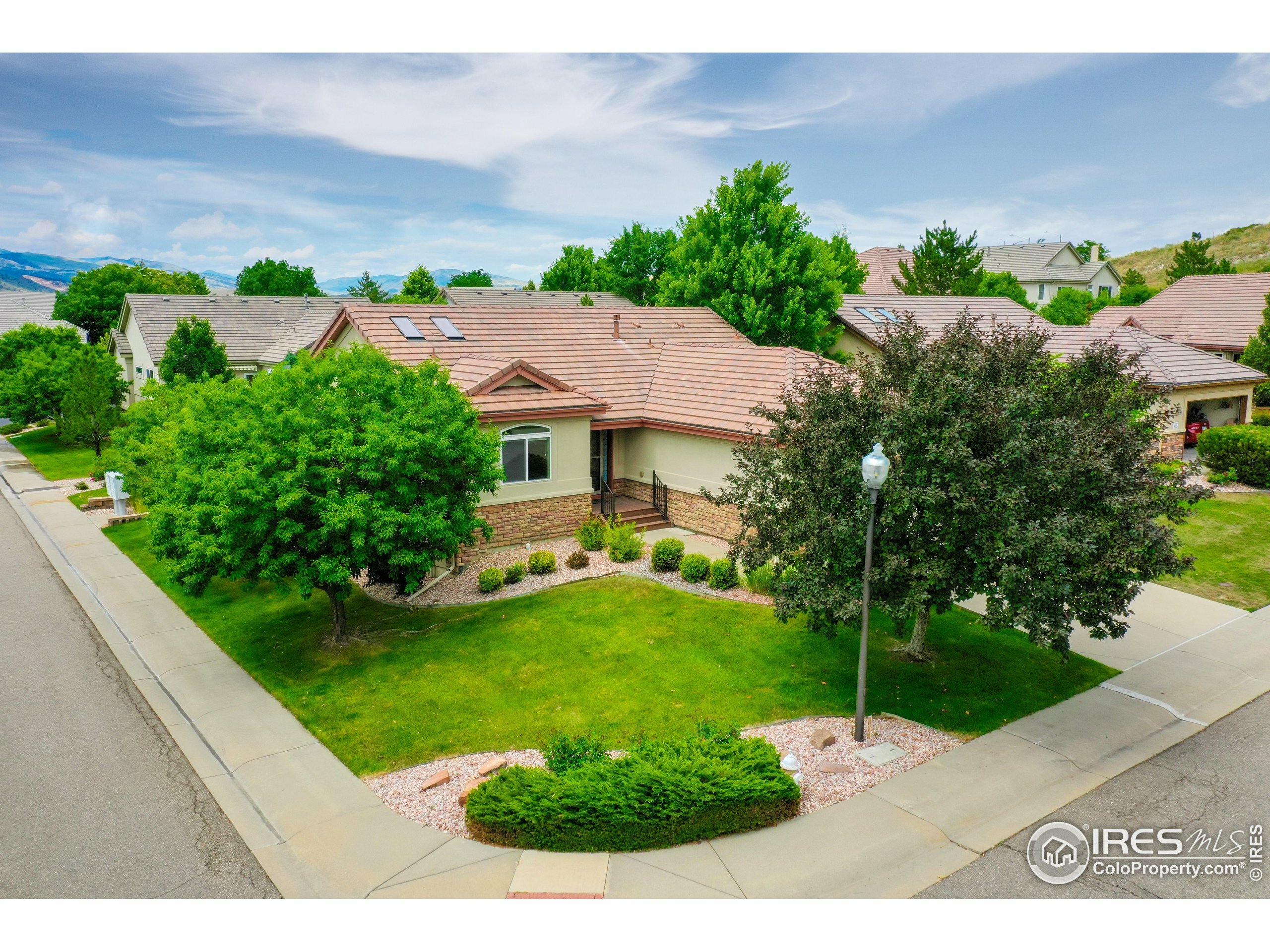 Property Photo: 473 Mariana Pointe Dr CO 80537
