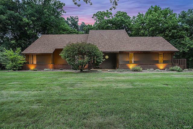 Property Photo: 86 Santa Anita Drive IL 62062