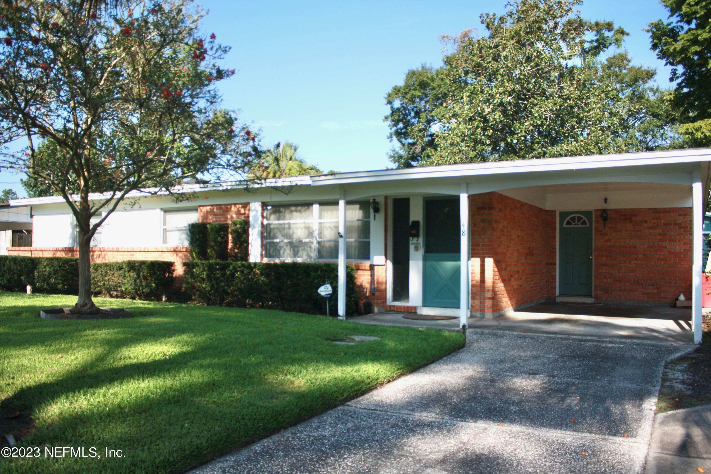 Property Photo:  2648 Elisa Drive E  FL 32216 