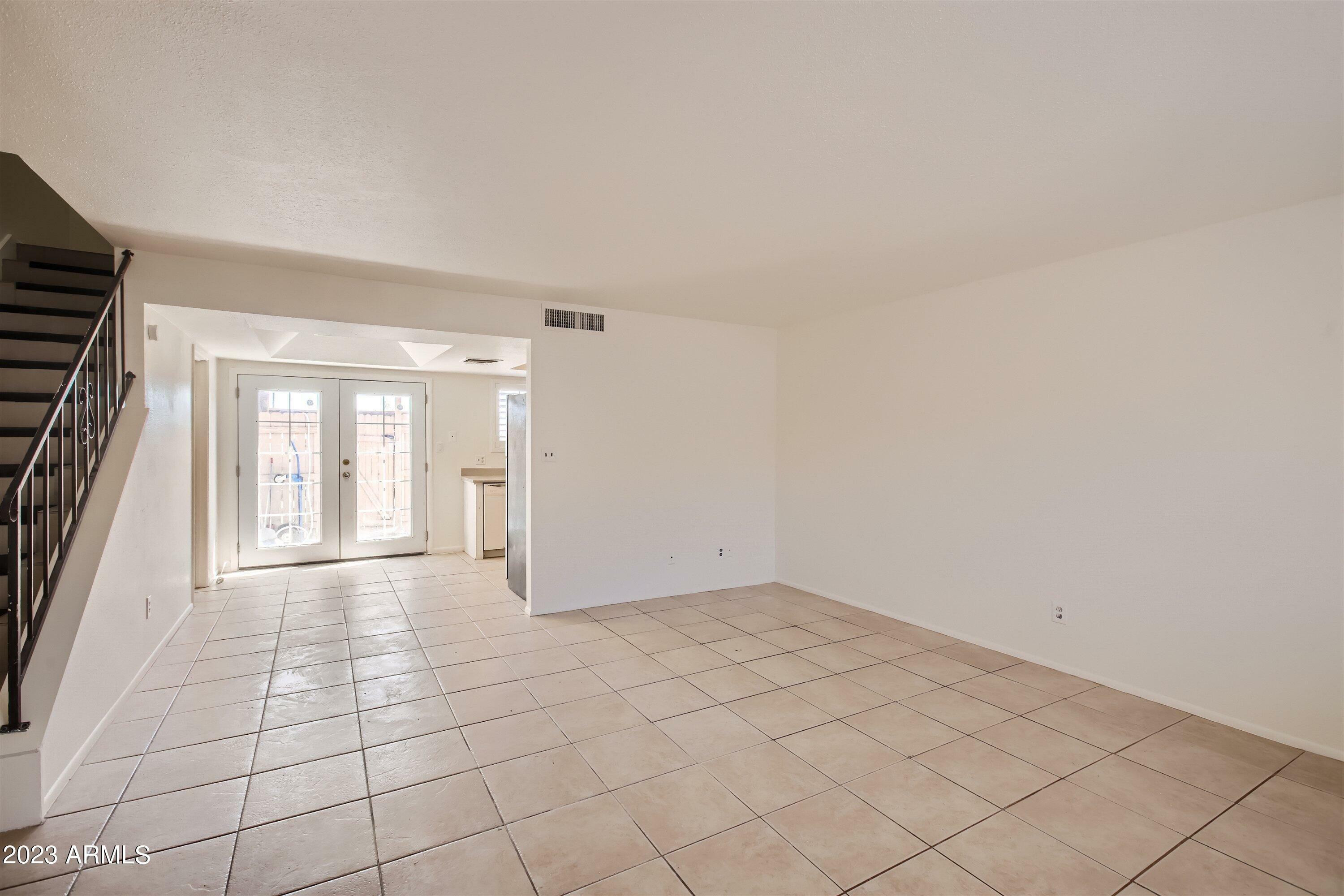 Property Photo:  10411 N 11th Avenue 42  AZ 85021 