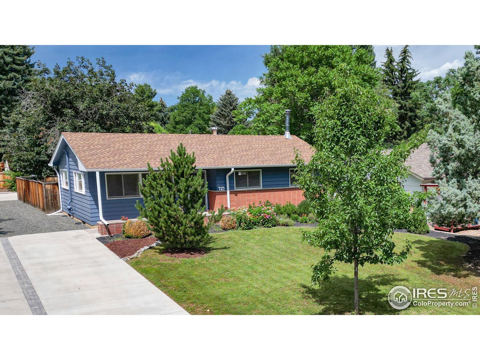Property Photo:  727 Colorado St  CO 80524 