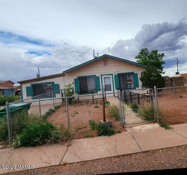 Property Photo:  505 Adams Street  AZ 86047 