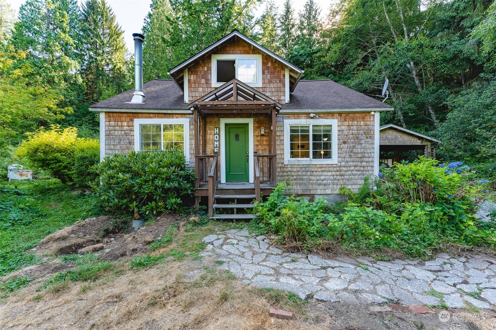 Property Photo:  483 Summerland Road  WA 98229 