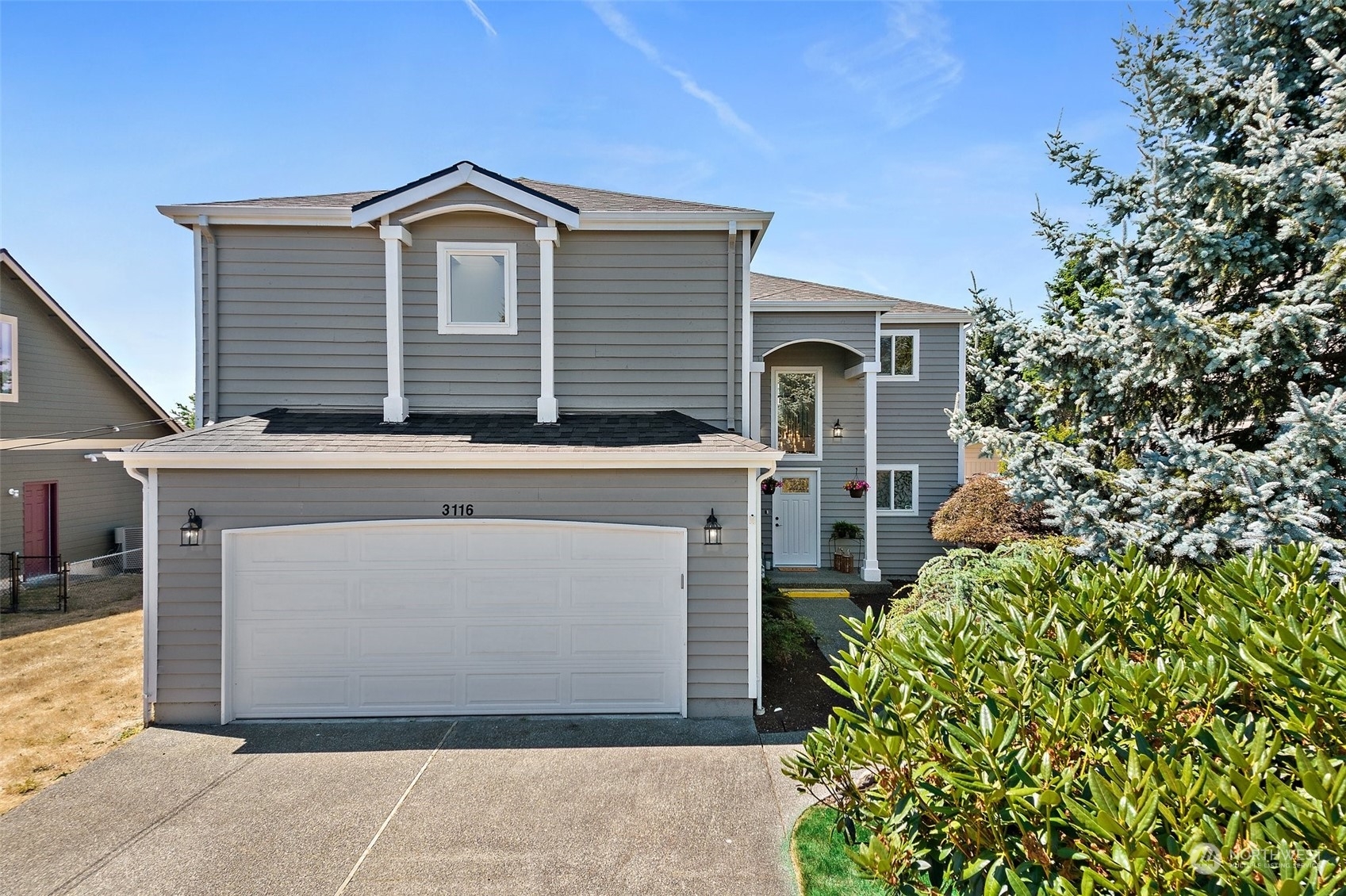 Property Photo: 3116 44th Avenue NE WA 98422