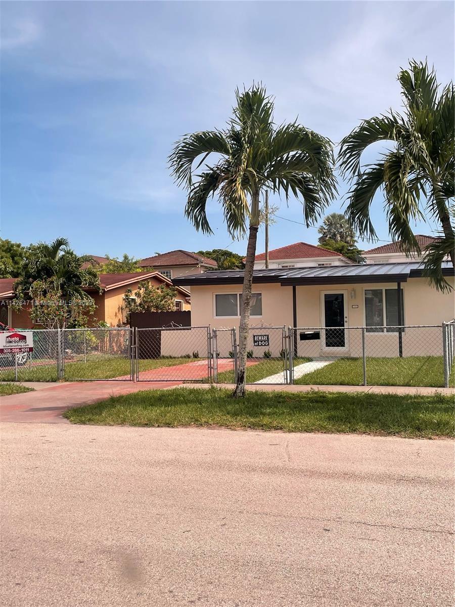 Property Photo: 9140 SW 40th Ter 40 FL 33165