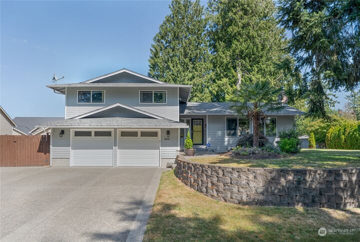 Property Photo:  5013 Jenks Point Way E  WA 98391 