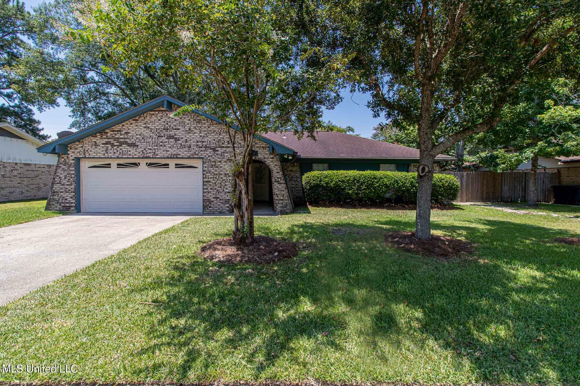 226 Saratoga Drive  Ocean Springs MS 39564 photo