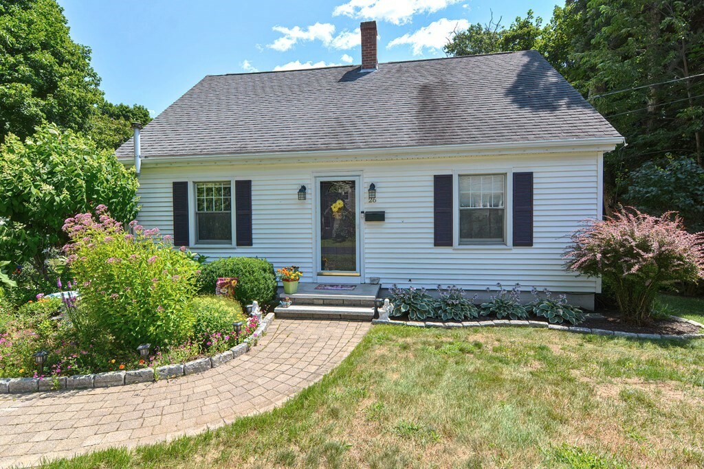 Property Photo: 26 Bancroft Rd MA 01520