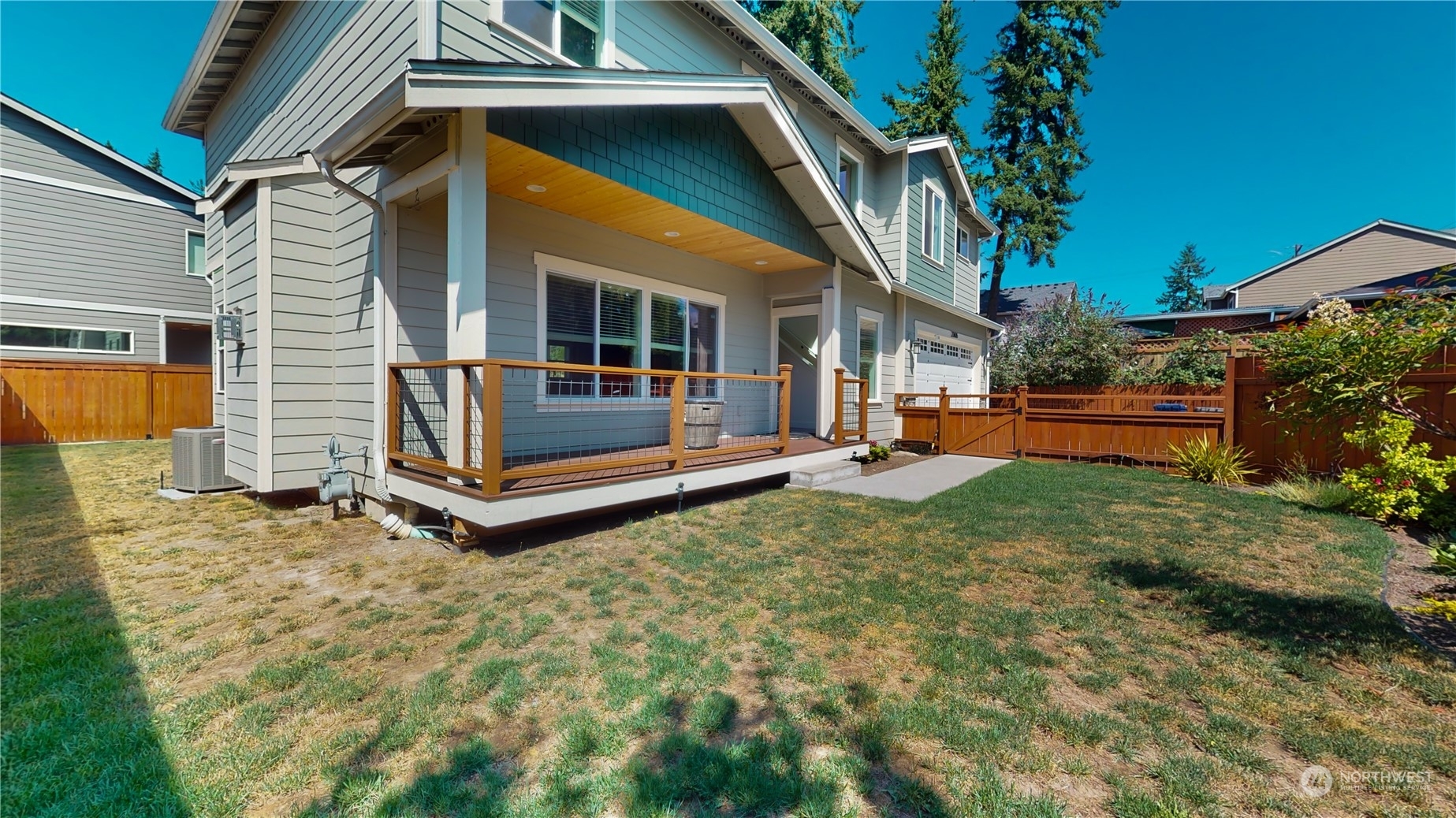 Property Photo: 23606 48th Avenue W WA 98043