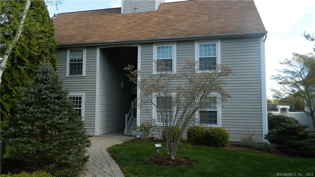 Property Photo: 28 River Colony CT 06437