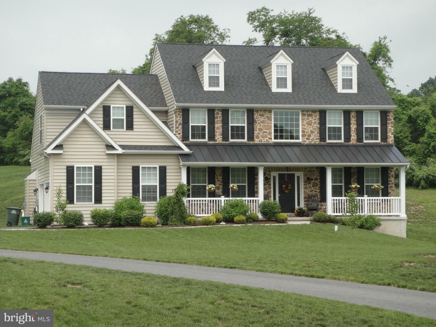 Property Photo: 2620 Long Ridge Drive PA 18055