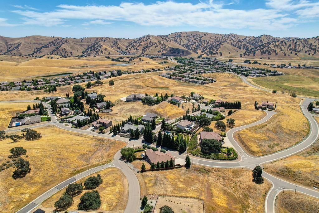 Property Photo: 9420 Perrett Road CA 95363