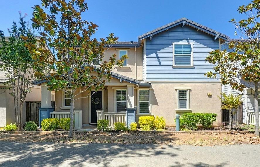 Property Photo:  15 Crystalwood Circle  CA 95648 