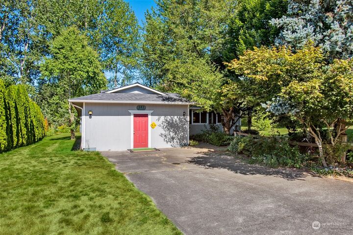 Property Photo:  181 Valley Meadows Drive  WA 98532 