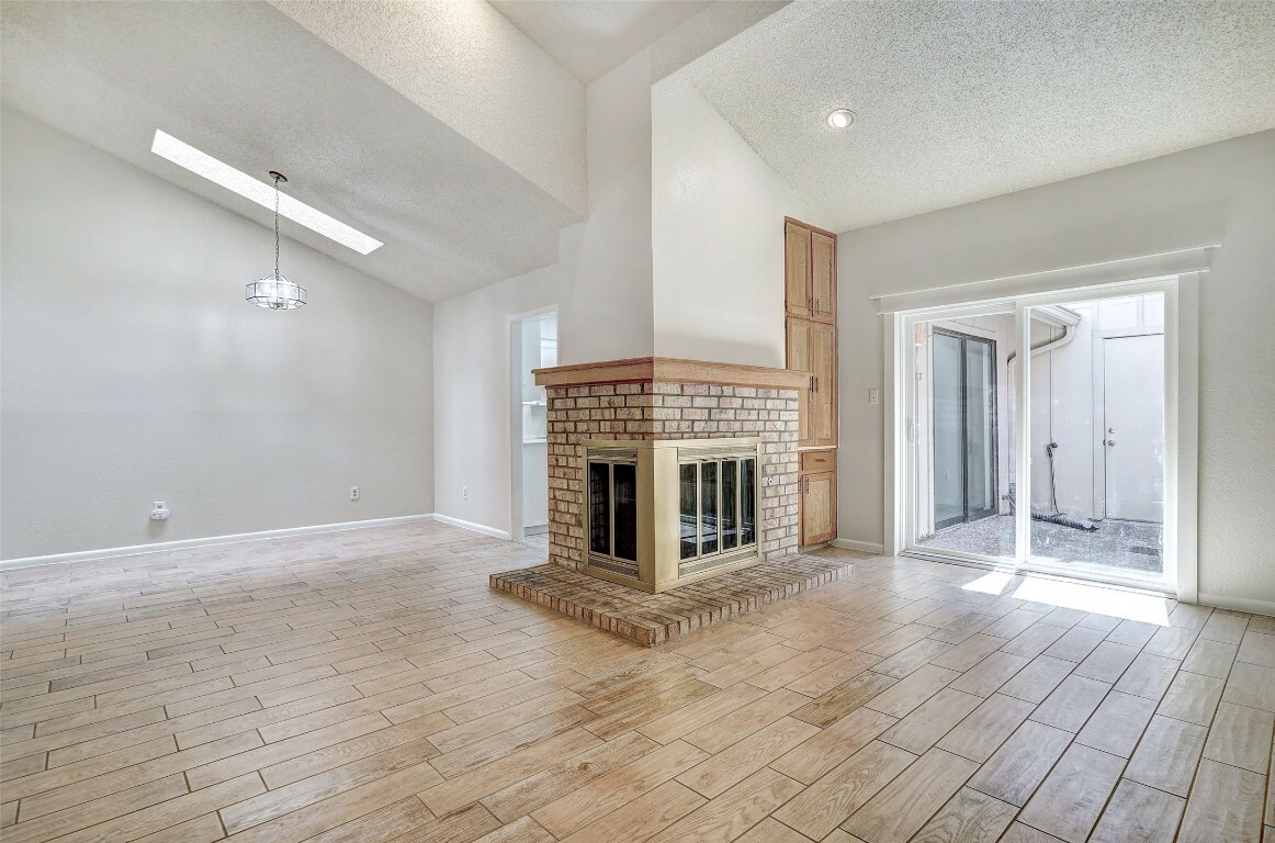Property Photo: 7902 Tealwood Trail TX 78731