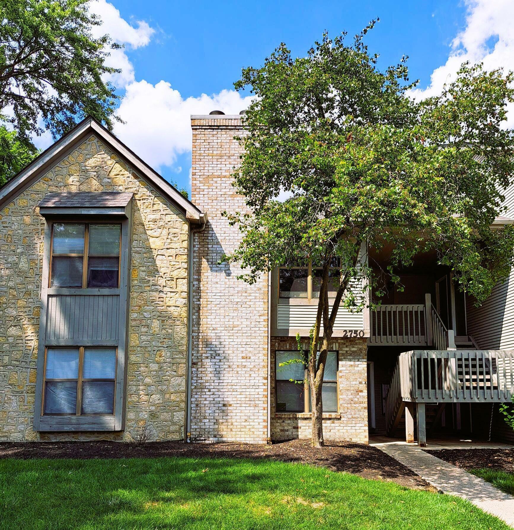 Property Photo: 2750 Greystone Drive OH 43220