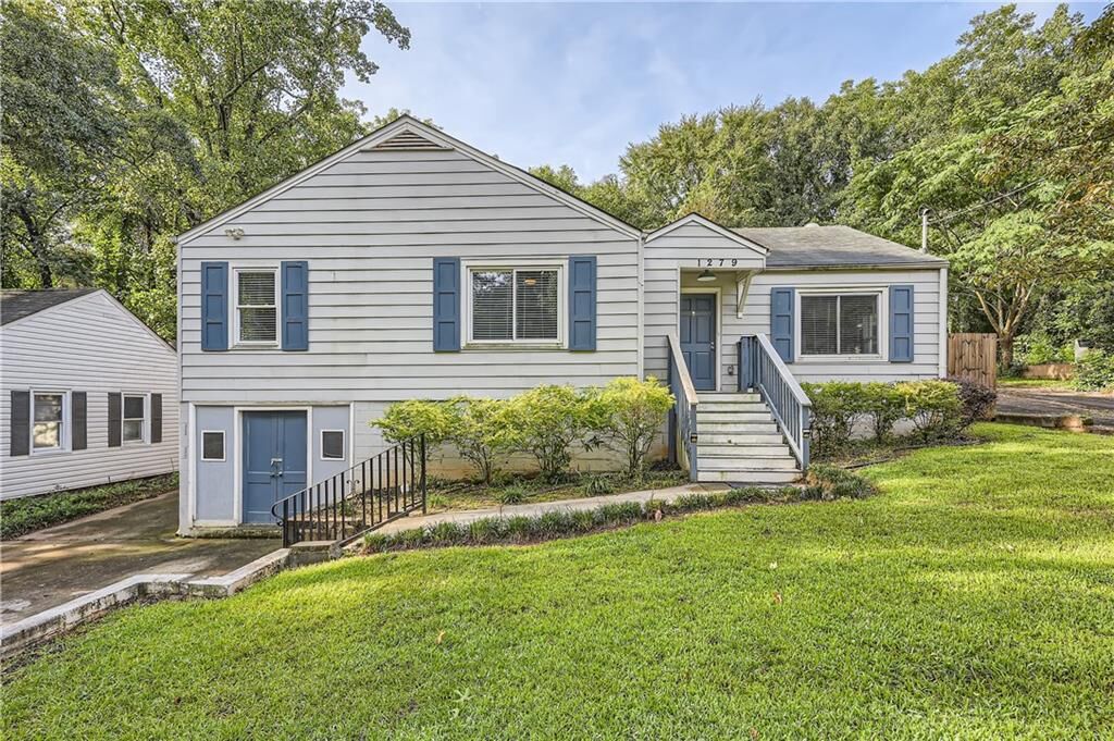 Property Photo:  1279 Sky Haven Road SE  GA 30316 