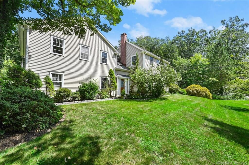 Property Photo: 245 Newtown Turnpike CT 06883