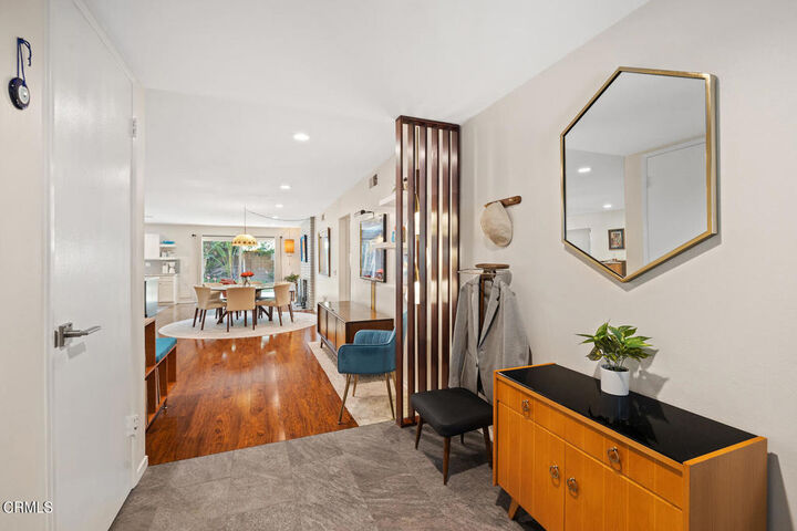 Property Photo:  6331 Wynne Avenue  CA 91335 