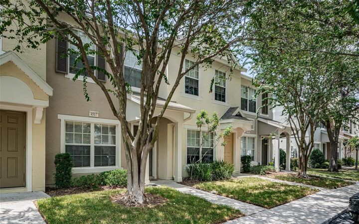 Property Photo: 4517 Kennewick Place FL 33578