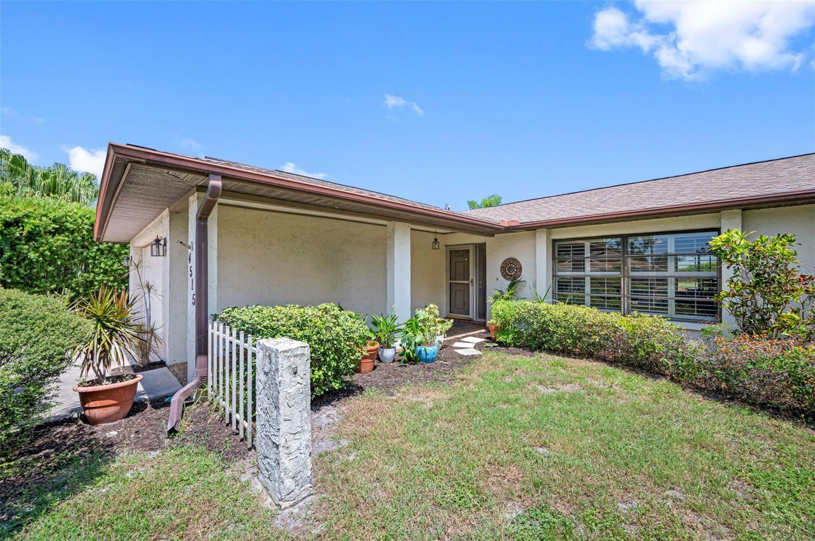 Property Photo:  4515 Mitcher Road  FL 34652 