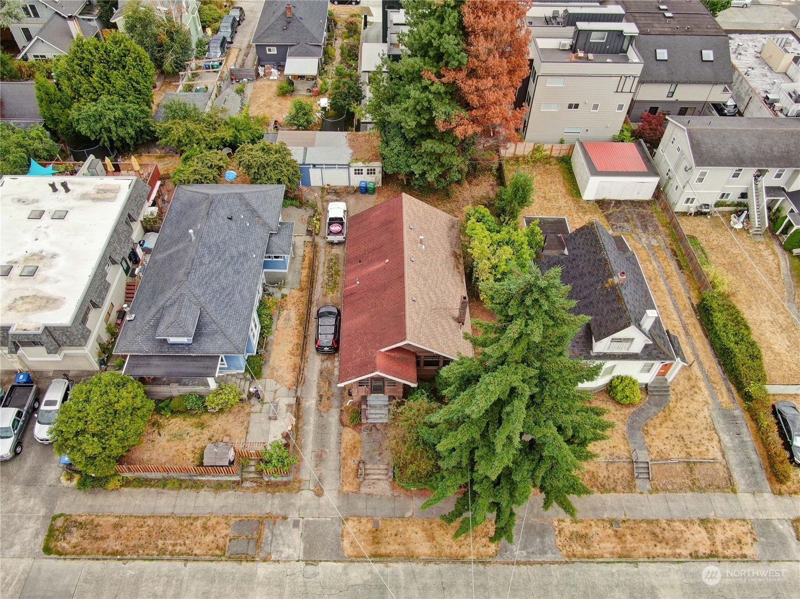 Property Photo:  4518 Corliss Avenue N  WA 98103 