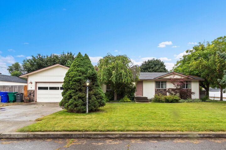 12506 E 26th Ave  Spokane Valley WA 99216 photo
