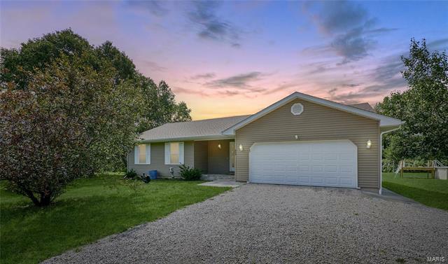 Property Photo:  852 Highway Y  MO 63389 