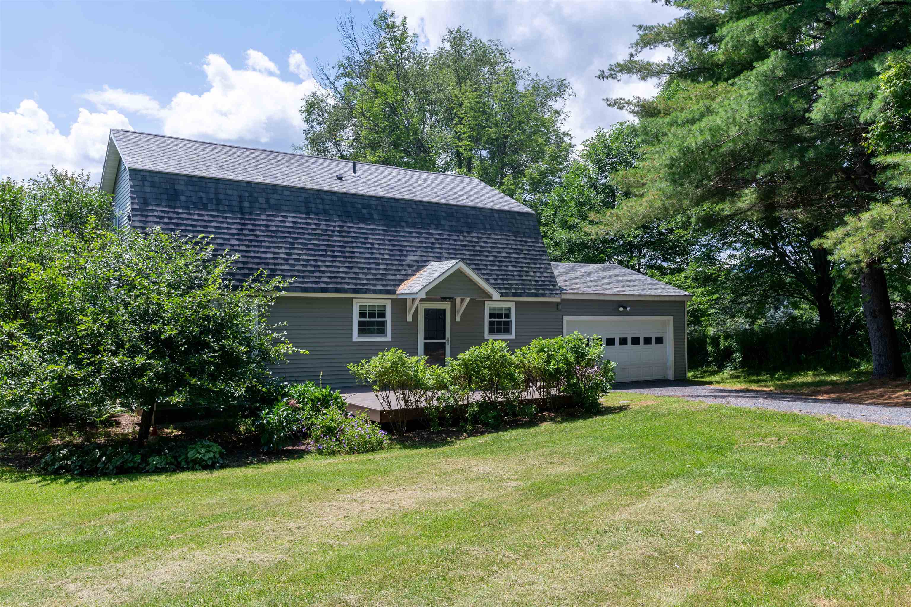 Property Photo:  67 Windridge Lane  VT 05676 